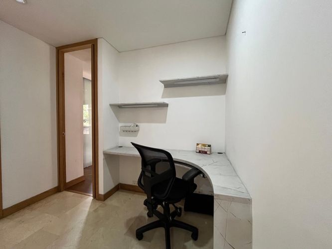 Apartamento de 2 alcobas en arriendo en El Poblado, Medellín, 123 m² · foto 10 de 20