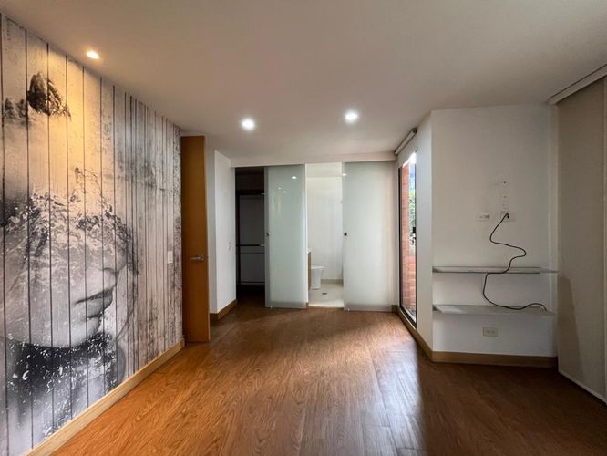 Apartamento de 2 alcobas en arriendo en El Poblado, Medellín, 123 m² · foto 13 de 20