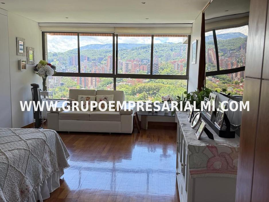 Apartment for sale in El Poblado, Medellín 4