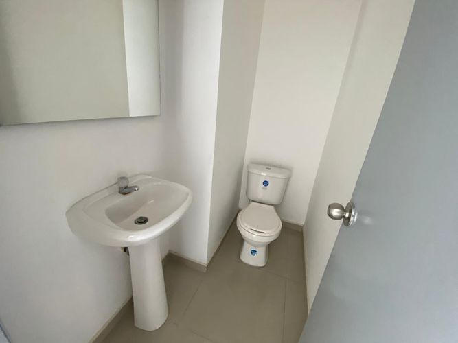 Casa de 3 alcobas en venta en Puente Largo, Bogotá, 427 m² · foto 5 de 24