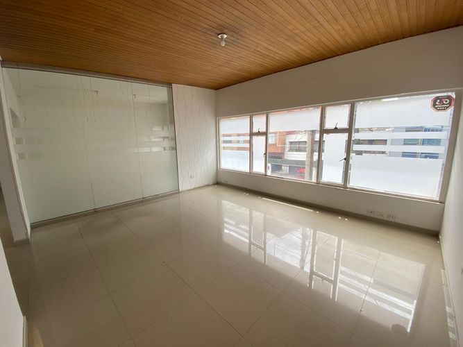 Casa de 3 alcobas en venta en Puente Largo, Bogotá, 427 m² · foto 10 de 24