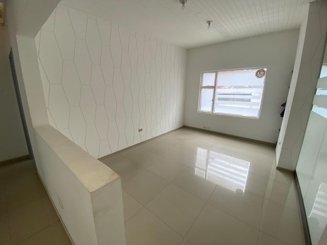 Casa de 3 alcobas en venta en Puente Largo, Bogotá, 427 m² · foto 12 de 24