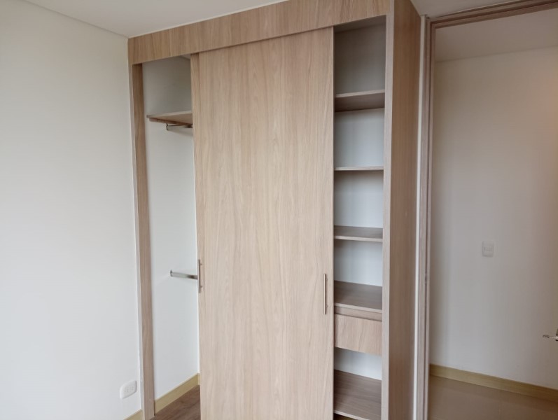 Apartamento en venta en Las Mercedes, Marinilla · foto 4 de 13