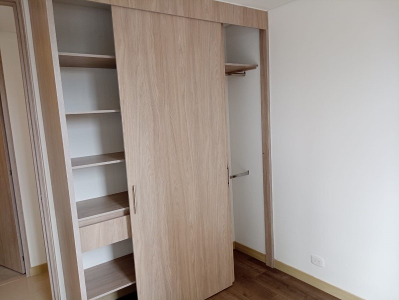 Apartamento en venta en Las Mercedes, Marinilla · foto 5 de 13