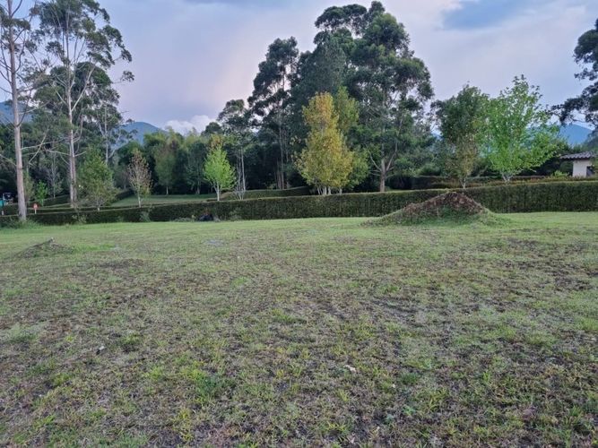 Lote en venta en Guamito, La Ceja, 2551 m² · foto 4 de 4