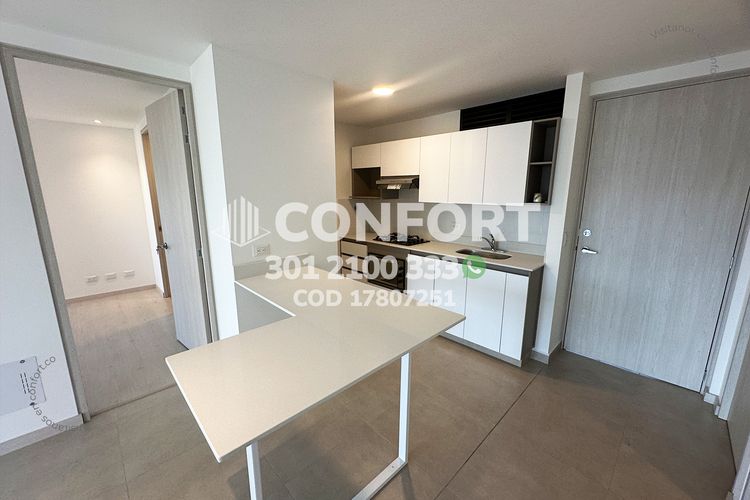 Apartamento de 2 alcobas en arriendo en Castropol, Medellín, 70 m² · foto 6 de 24