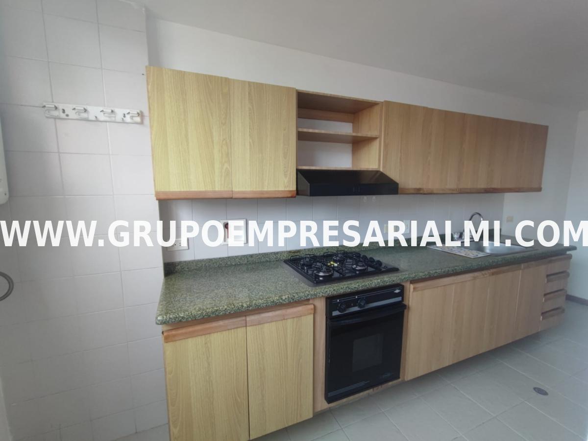 Apartment for sale in Belén, Medellín 4