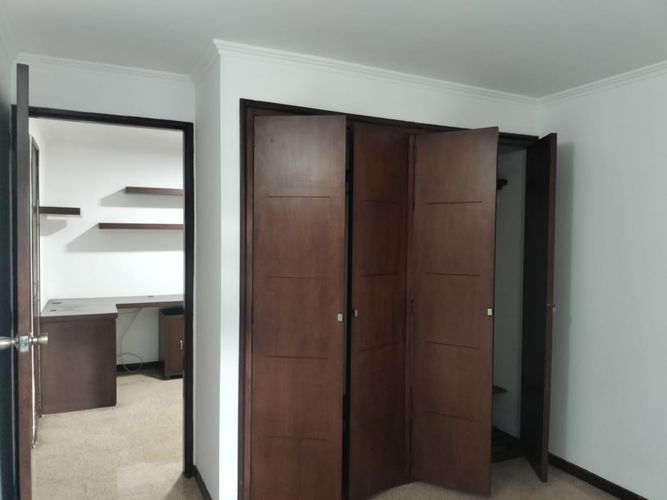 Apartamento de 3 alcobas en arriendo en El Poblado, Medellín, 110 m² · foto 6 de 15