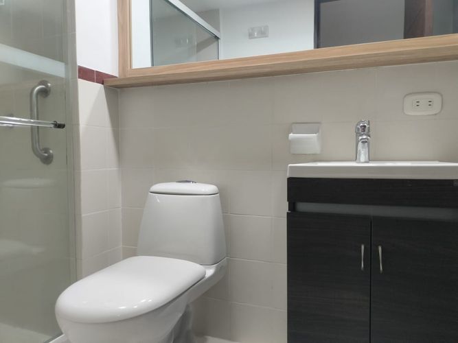 Apartamento de 3 alcobas en arriendo en El Poblado, Medellín, 110 m² · foto 8 de 15
