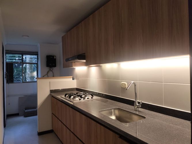 Apartamento de 3 alcobas en arriendo en El Poblado, Medellín, 110 m² · foto 9 de 15