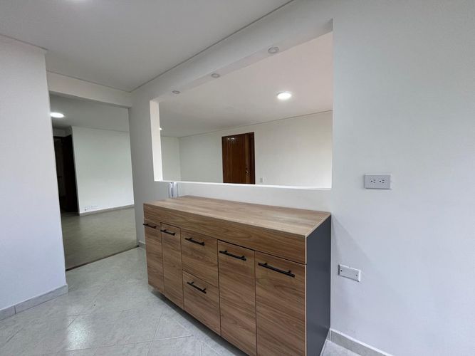 Apartamento de 3 alcobas en arriendo en El Poblado, Medellín, 100 m² · foto 8 de 17