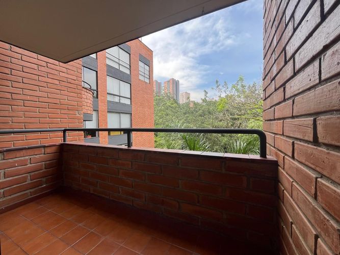 Apartamento de 3 alcobas en arriendo en El Poblado, Medellín, 100 m² · foto 17 de 17