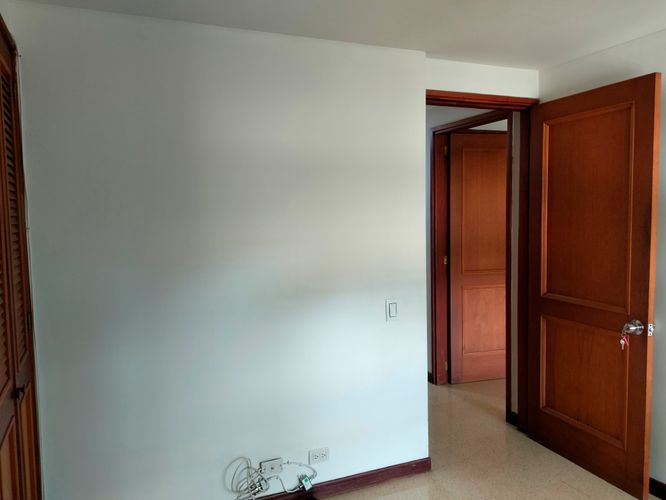 Apartamento de 2 alcobas en arriendo en El Poblado, Medellín, 80 m² · foto 13 de 16