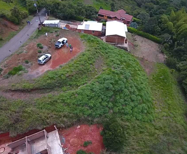 Lote en venta en Potrerito, Jamundí, 1600 m² · foto 4 de 4