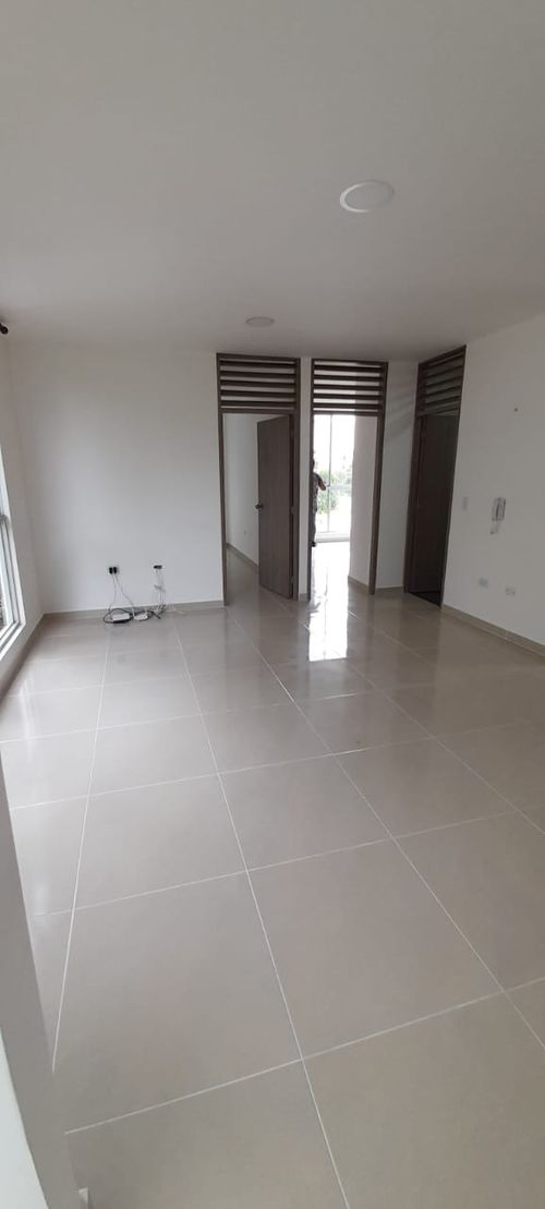 Edificio en venta en El Limonar, Cali, 1200 m² · foto 19 de 24
