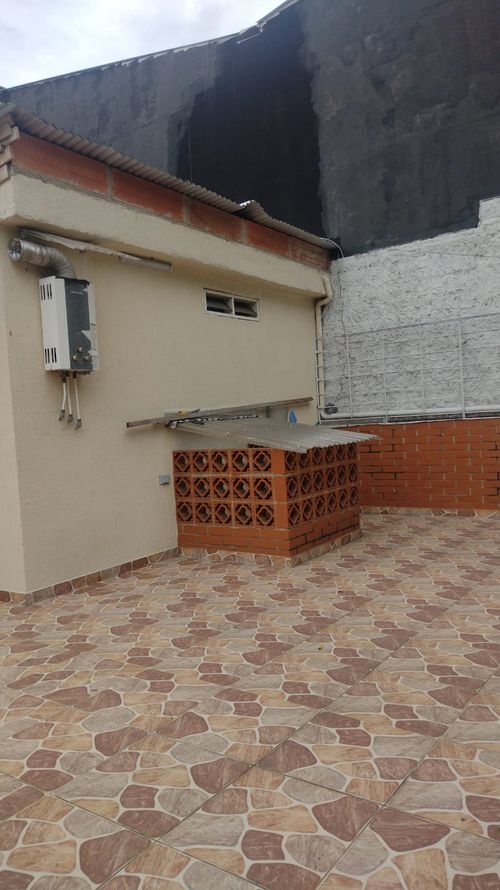Casa de 5 alcobas en venta en Santa Isabel, Cali, 200 m² · foto 7 de 24