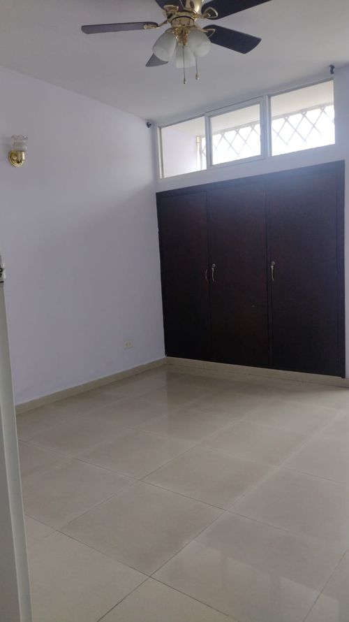 Casa de 5 alcobas en venta en Santa Isabel, Cali, 200 m² · foto 13 de 24