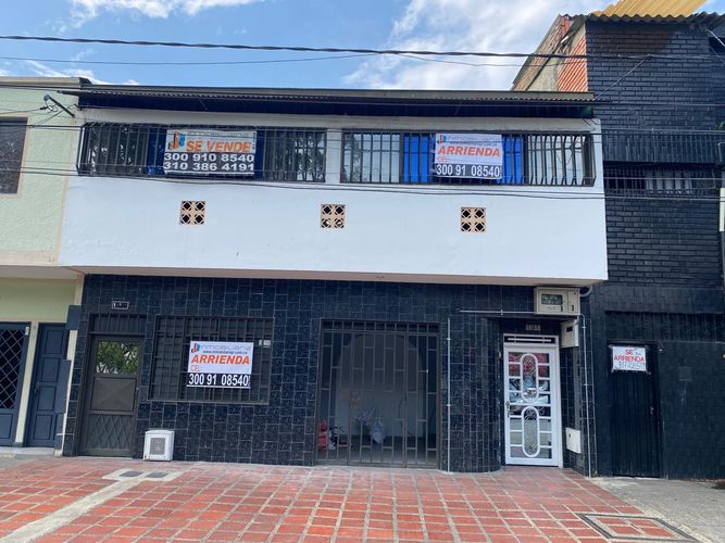 Casa de 5 alcobas en venta en Cristobal Colon, Cali, 480 m² · foto 1 de 24