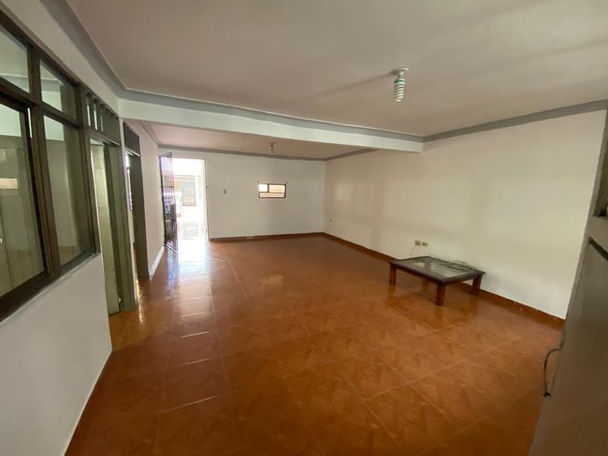 Casa de 5 alcobas en venta en Cristobal Colon, Cali, 480 m² · foto 3 de 24