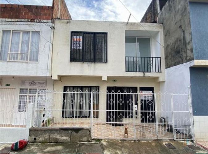 Casa de 5 alcobas en venta en Panamericano, Cali, 148 m² · foto 1 de 21