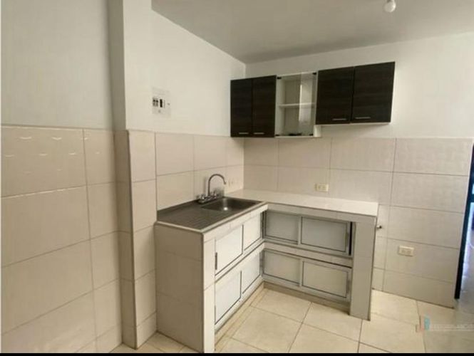 Casa de 5 alcobas en venta en Panamericano, Cali, 148 m² · foto 7 de 21
