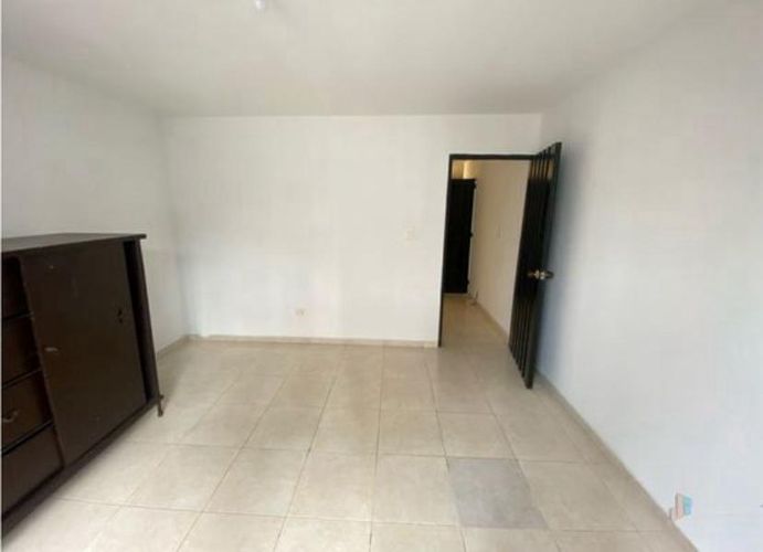 Casa de 5 alcobas en venta en Panamericano, Cali, 148 m² · foto 16 de 21