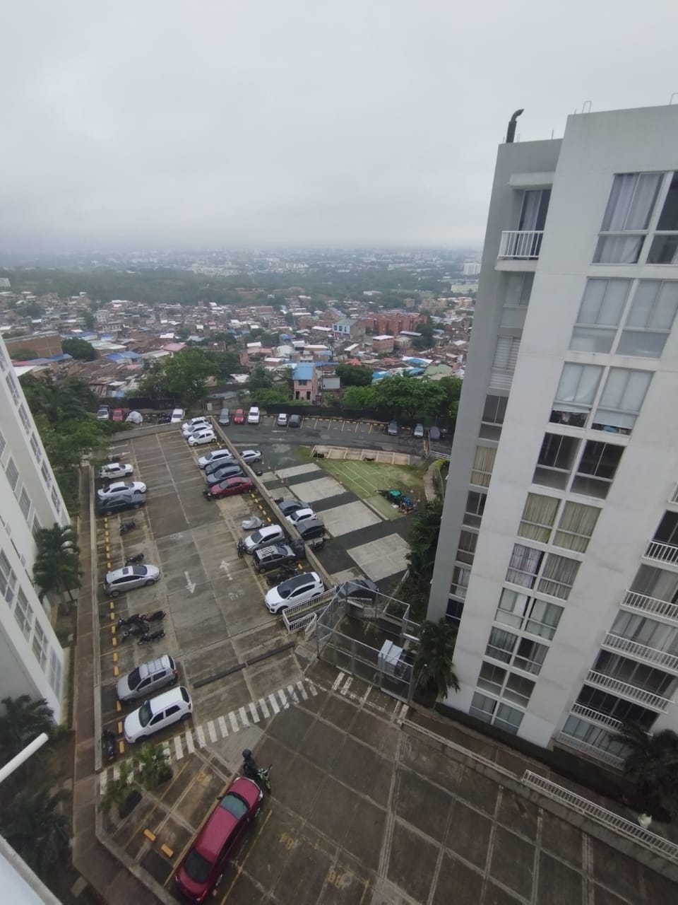Apartamento en venta en Altos De Santa Elena, Cali · foto 16 de 23