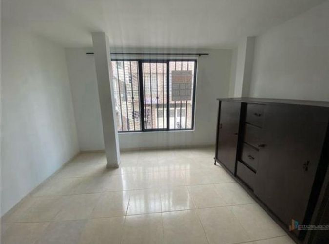 Casa de 5 alcobas en venta en Panamericano, Cali, 148 m² · foto 18 de 21