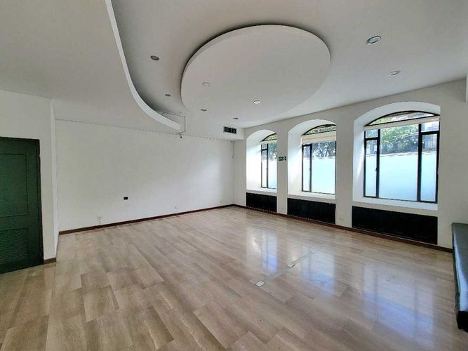 Oficina en arriendo en El Peñon, Cali, 215 m² · foto 4 de 16