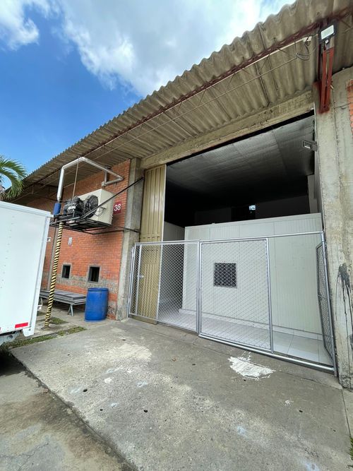 Bodega en venta en Candelaria, 380 m² · foto 4 de 24