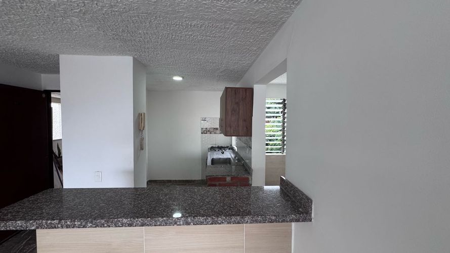 Apartamento de 3 alcobas en venta en Alamos, Cali, 80 m² · foto 3 de 21