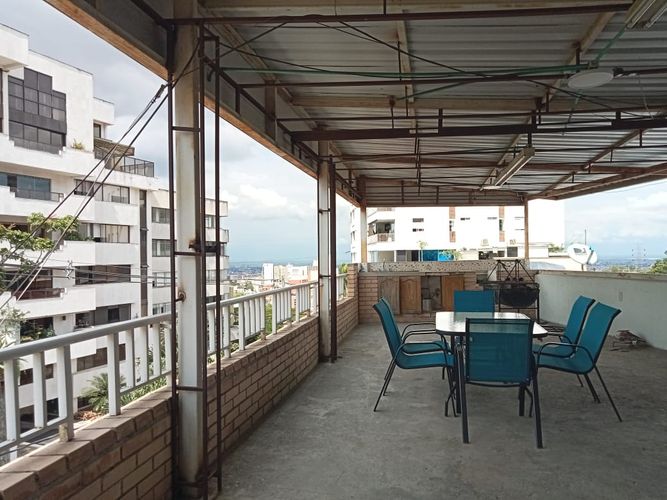 Edificio en venta en El Peñon, Cali, 832 m² · foto 10 de 23