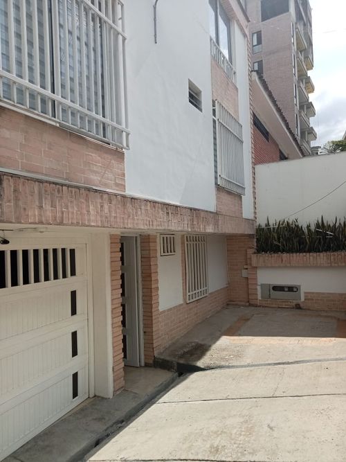 Edificio en venta en El Peñon, Cali, 832 m² · foto 18 de 23