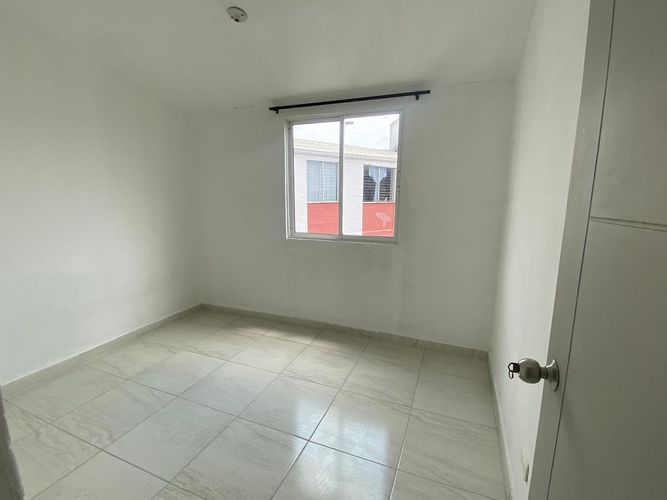 Apartamento de 3 alcobas en venta en Ciudad Melendez, Cali, 56 m² · foto 3 de 12