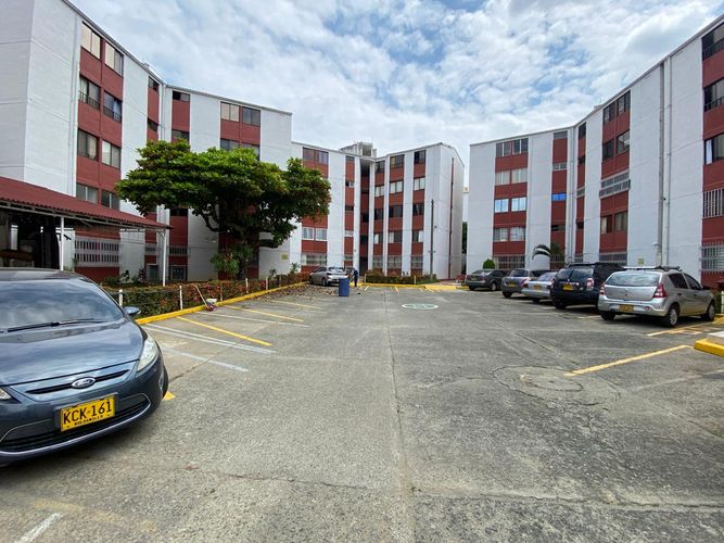 Apartamento de 3 alcobas en venta en Ciudad Melendez, Cali, 56 m² · foto 7 de 12