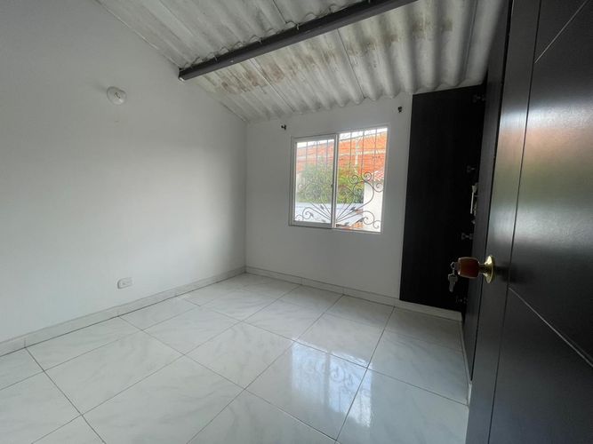 Casa de 4 alcobas en venta en Cd. Terranova, Jamundí, 90 m² · foto 6 de 24
