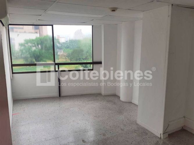 Bodega en arriendo en Zona Industrial No. 1, Itagüí, 241 m² · foto 15 de 24