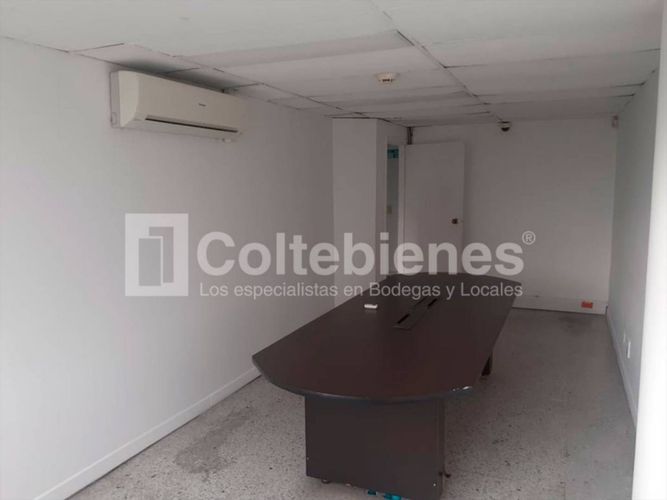 Bodega en arriendo en Zona Industrial No. 1, Itagüí, 241 m² · foto 17 de 24