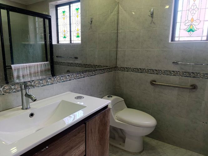 Apartamento de 2 alcobas en arriendo en Los Naranjos, Medellín, 75 m² · foto 14 de 15