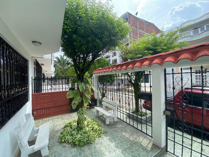 Casa de 5 alcobas en venta en Prados Del Limonar, Cali, 350 m² · foto 14 de 20