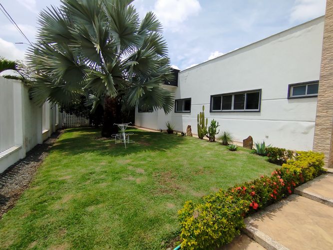 Casa de 4 alcobas en venta en Cr. Valle Verde, Jamundí, 600 m² · foto 3 de 24