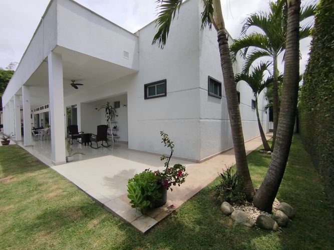 Casa de 4 alcobas en venta en Cr. Valle Verde, Jamundí, 600 m² · foto 10 de 24