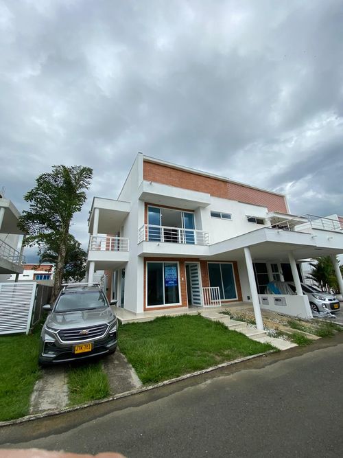 Casa de 5 alcobas en venta en Las Mercedes, Jamundí, 300 m² · foto 11 de 24