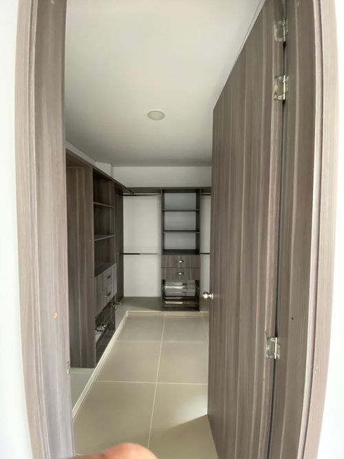 Casa de 5 alcobas en venta en Las Mercedes, Jamundí, 300 m² · foto 15 de 24