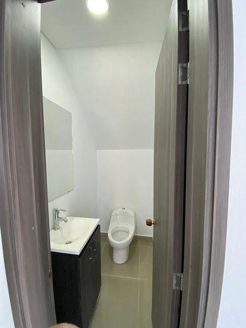 Casa de 5 alcobas en venta en Las Mercedes, Jamundí, 300 m² · foto 19 de 24