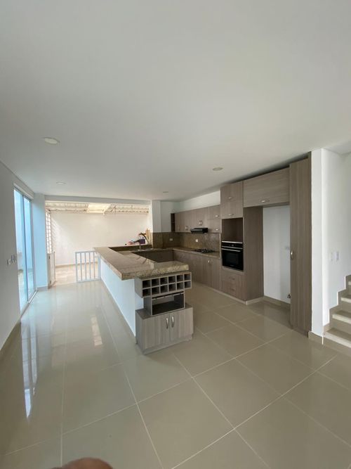 Casa de 5 alcobas en venta en Las Mercedes, Jamundí, 300 m² · foto 23 de 24