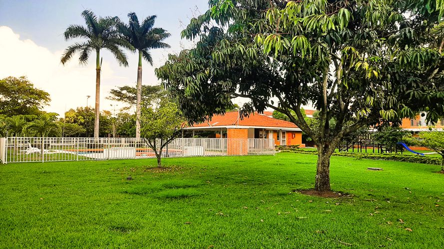 Casa de 3 alcobas en venta en Cr. Pradera Iii, Jamundí, 320 m² · foto 2 de 24