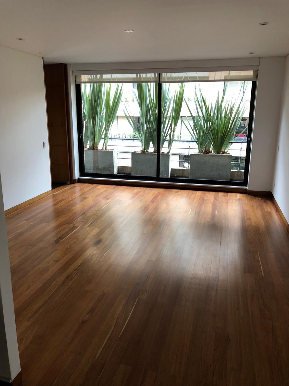 Apartamento en arriendo en La Cabrera, Bogotá · foto 4 de 19