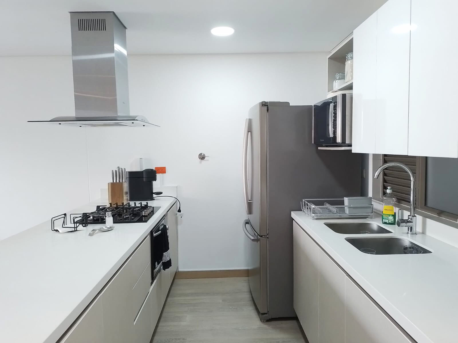 Apartamento en venta en El Poblado, Medellín · foto 5 de 15