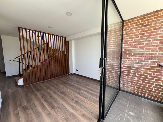 Casa de 4 alcobas en venta en El Diamante, Medellín, 240 m² · foto 6 de 12